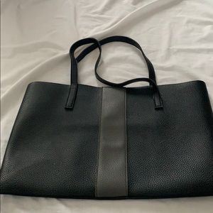 Vince Camuto tote